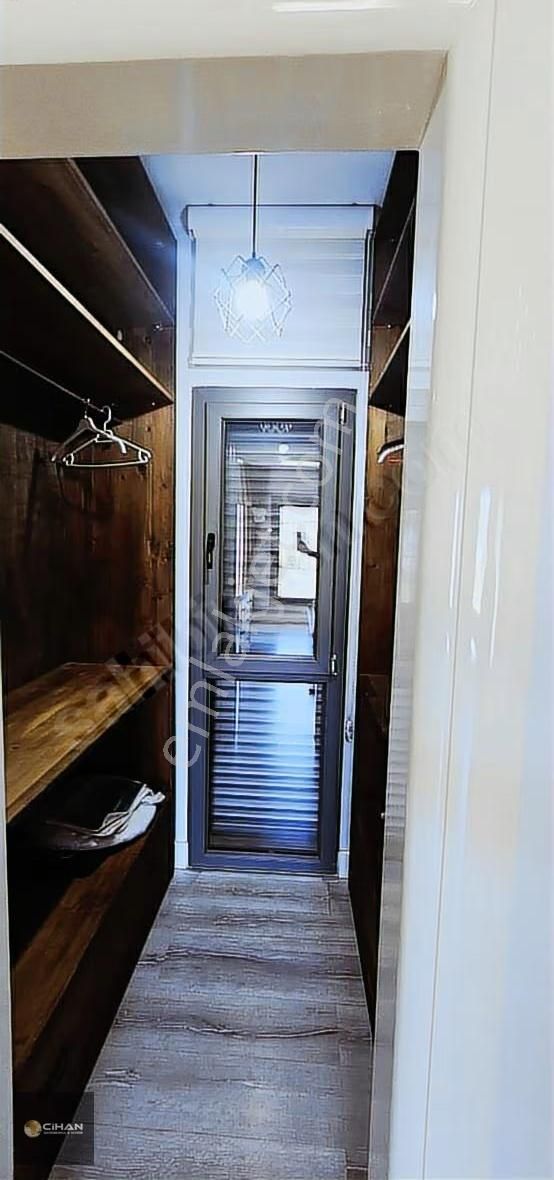 Kuşadası Guzelcamlida 4+1yazlik Villa - Görsel 26