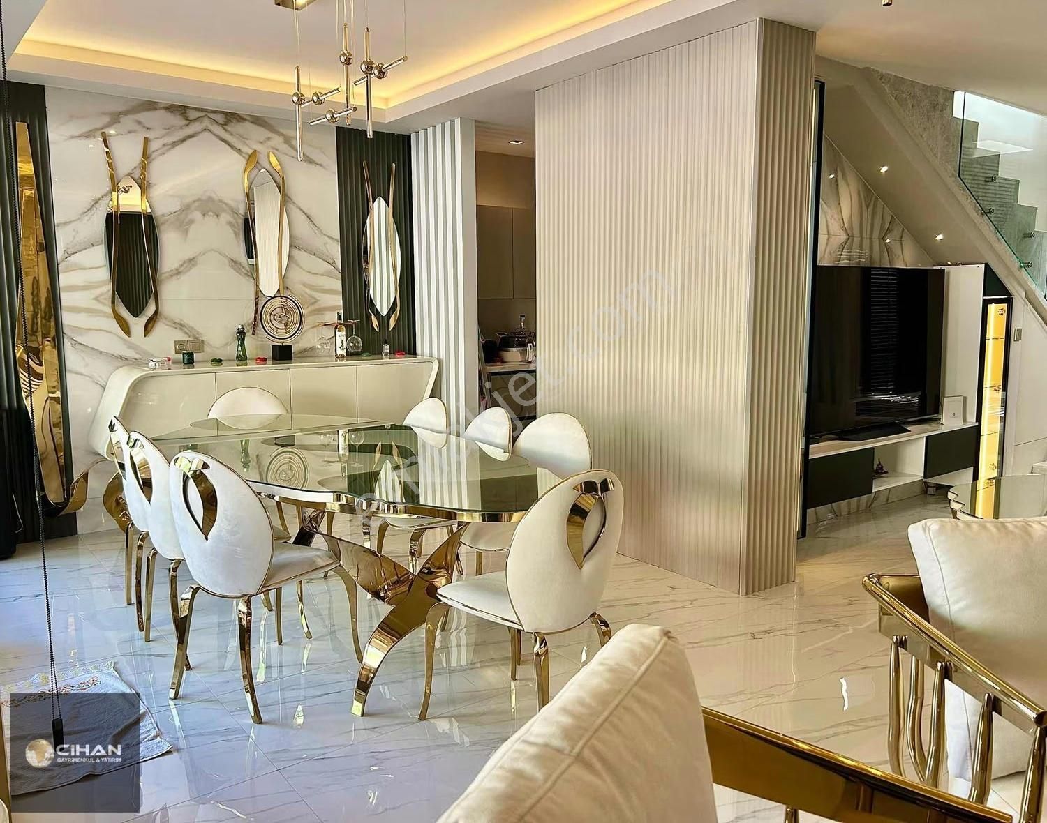 Kuşadası Kadınlar Denizinde Müstakil Özel Havuzlu Yazlık Villa - Görsel 34