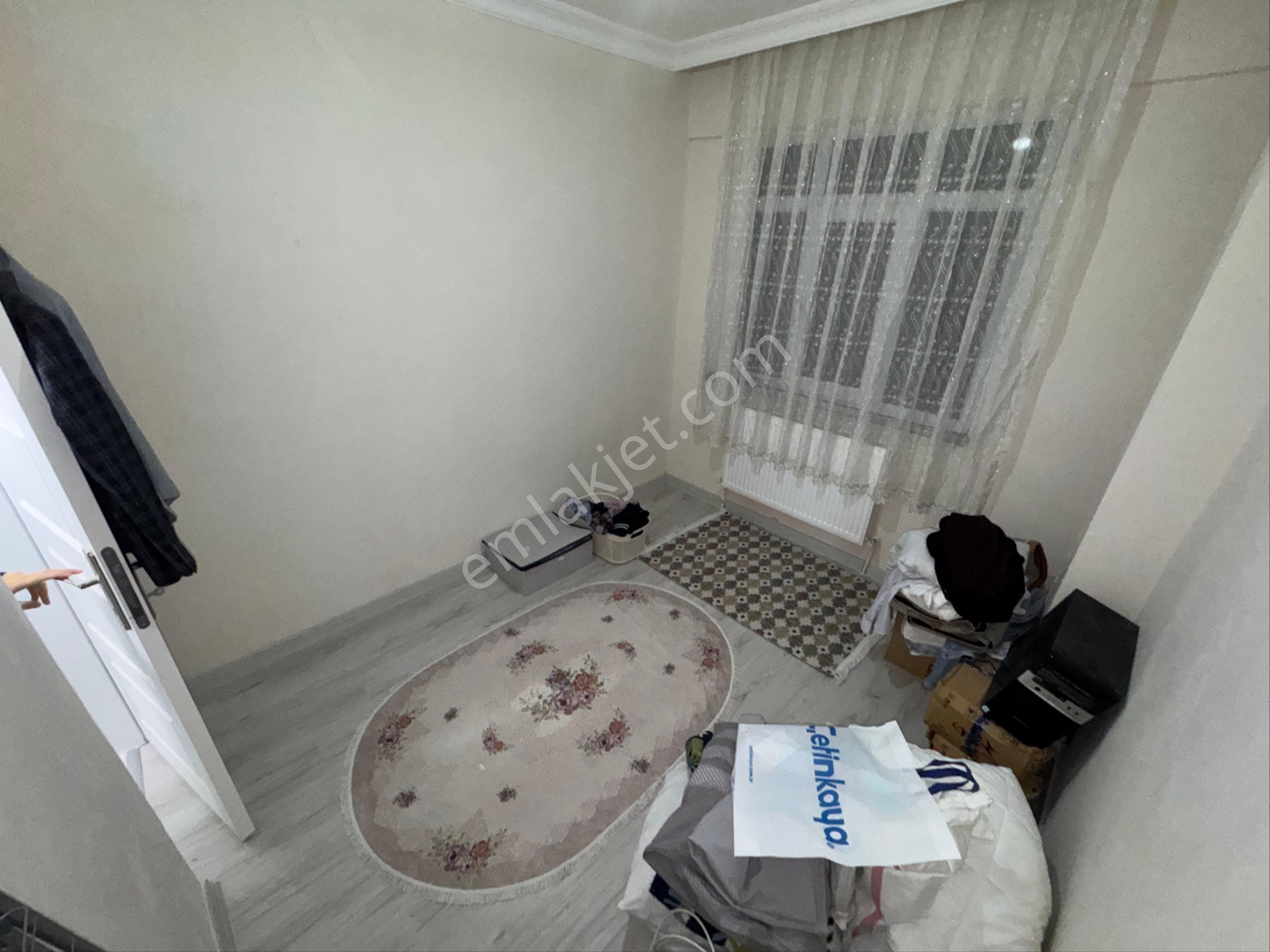 Zafer Yapıdan Satılık Ortakat Daire 1.kat 1+1 70m2 Balkonlu Hisseli 25-30 Yaş Sultançiftliği Mahde - Görsel 12