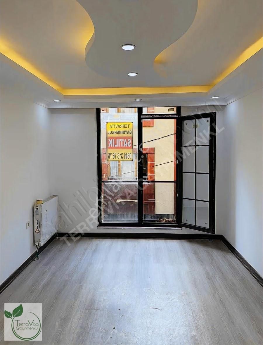 Satılık 2+1 Daire Halkalı / Zeynebiye Caddesi