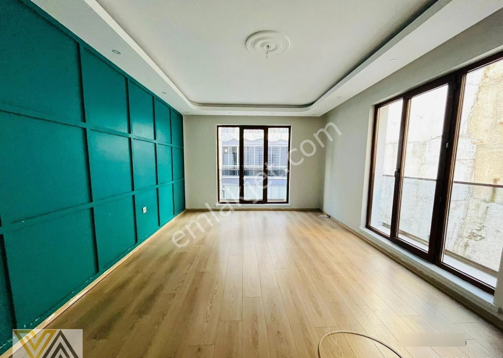 Valentia'dan Yerden Isıtmalı Ara Katta Kiralık 3+1 Daire !!!