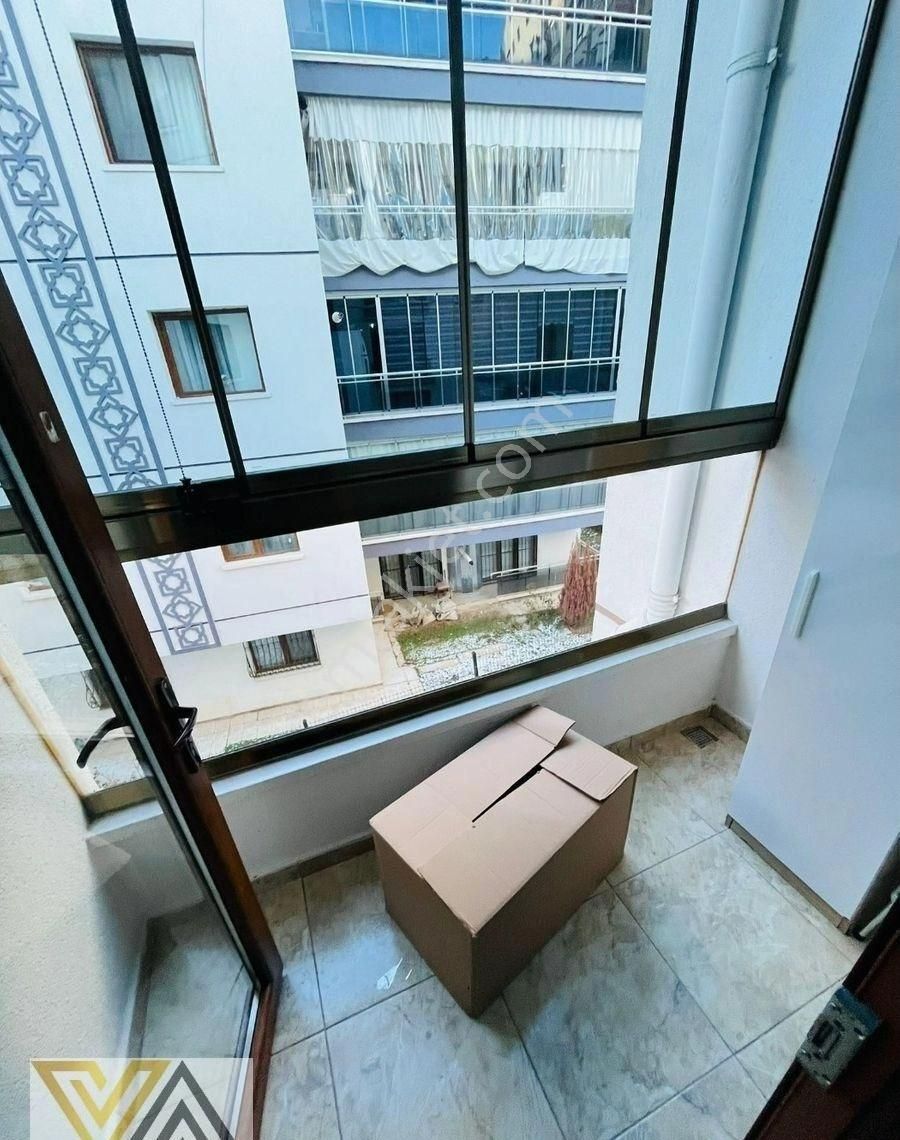 Valentia'dan Yerden Isıtmalı Ara Katta Kiralık 3+1 Daire !!! - Görsel 3