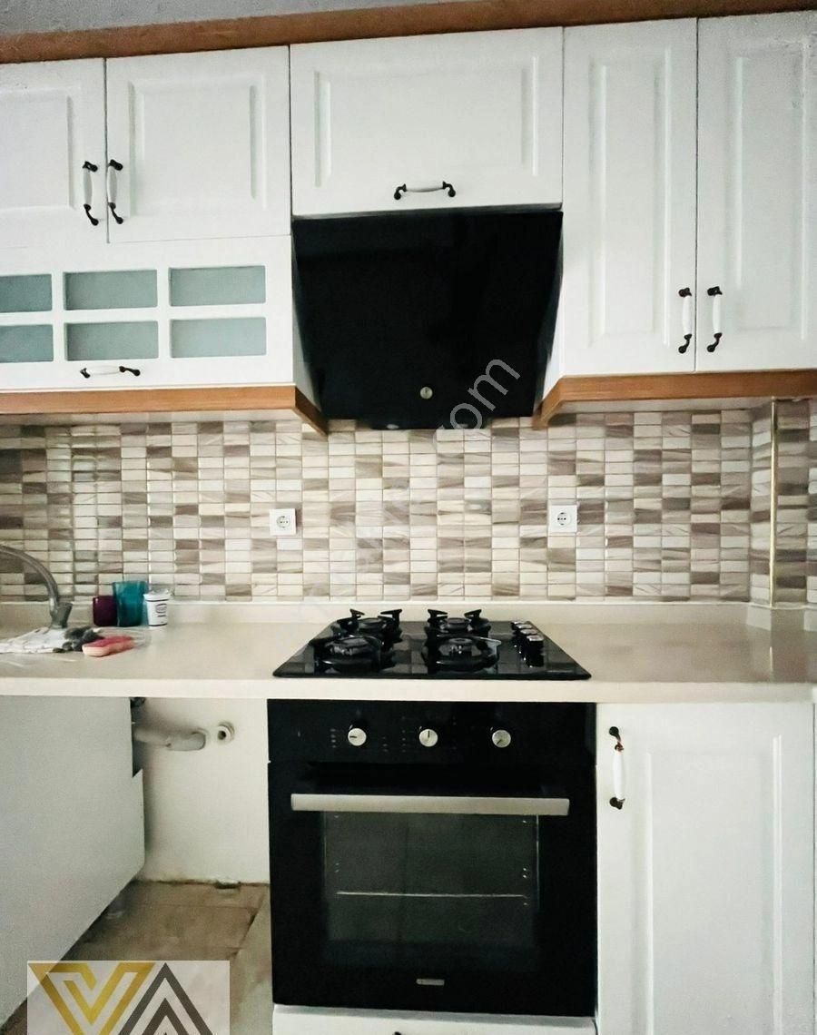 Valentia'dan Yerden Isıtmalı Ara Katta Kiralık 3+1 Daire !!! - Görsel 17