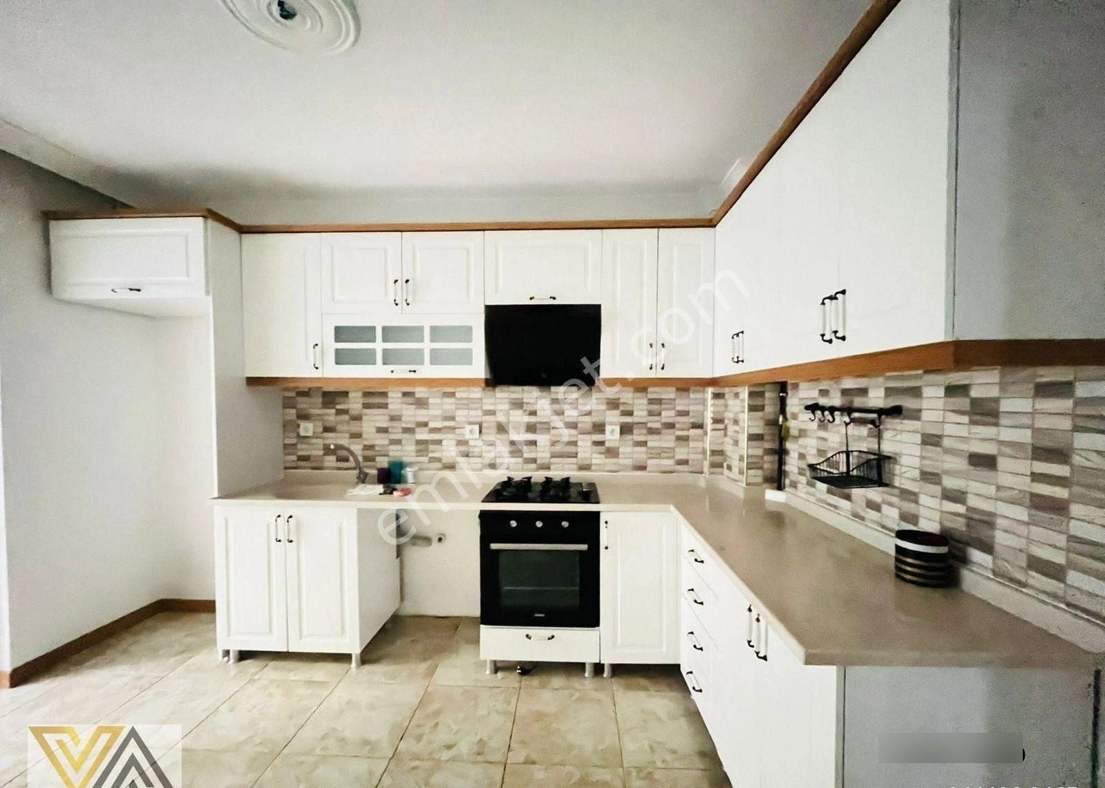 Valentia'dan Yerden Isıtmalı Ara Katta Kiralık 3+1 Daire !!! - Görsel 31