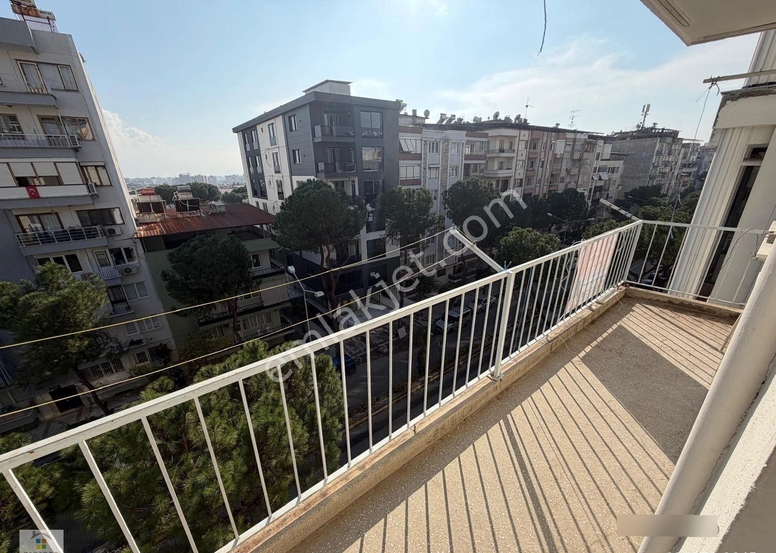 Aydın Nazilli Yeni Mahallede Ordu Caddesinde Satılık 2+1 Daire - Görsel 6