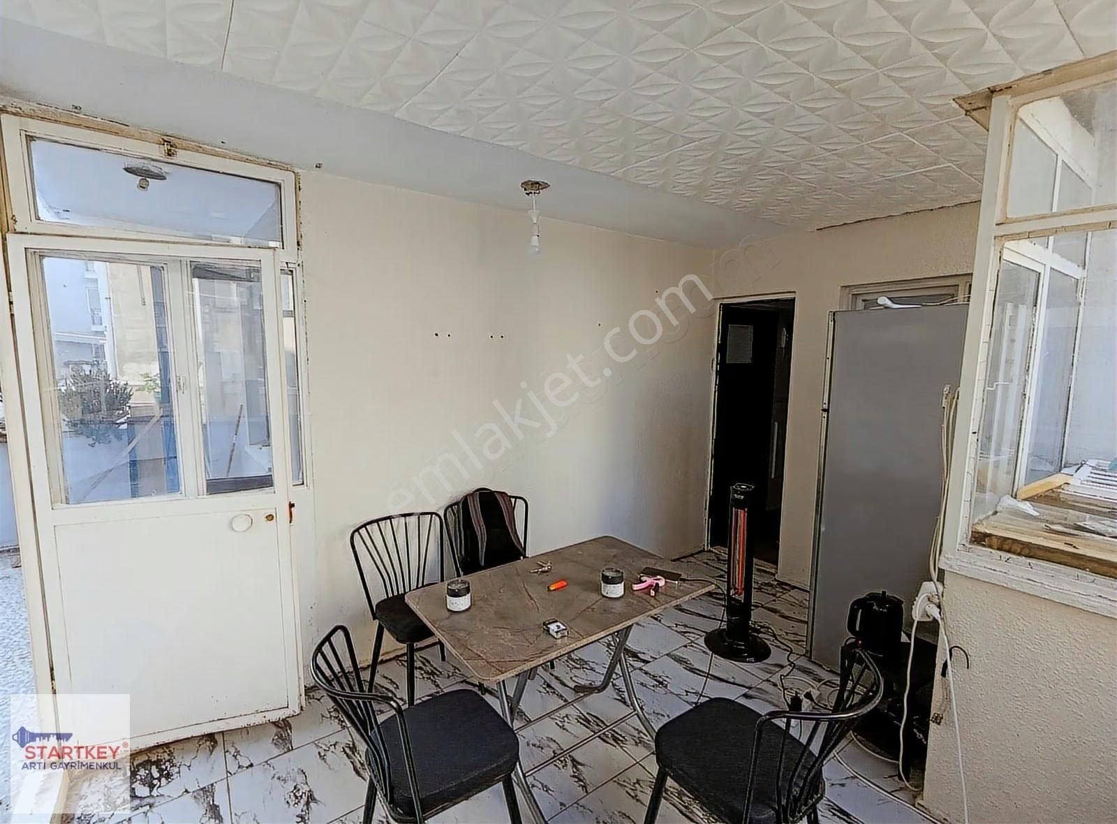 Karşıyaka Çarşı İçi Teraslı 2+1 Satılık Ofis - Görsel 17