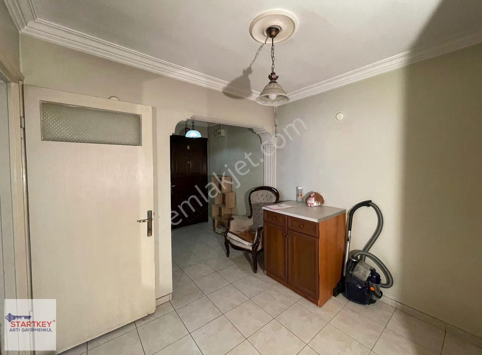 Bostanlı Girne Cadde Üzerinde Asansörlü 3+1 Satılık Köşe Daire - Görsel 33