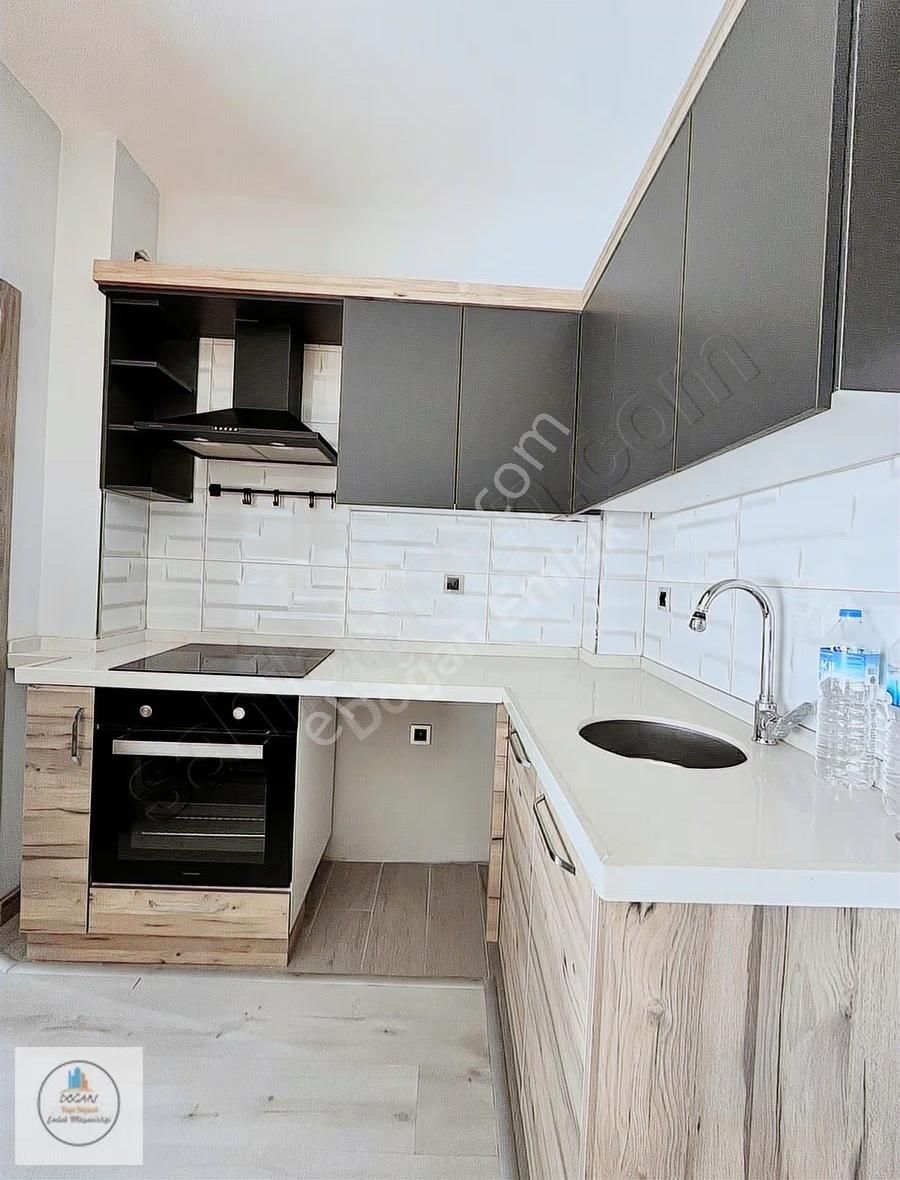 Havuzlu Site De Yeni Bina 2+1 Eşyalı Kiralık Daire - Görsel 10