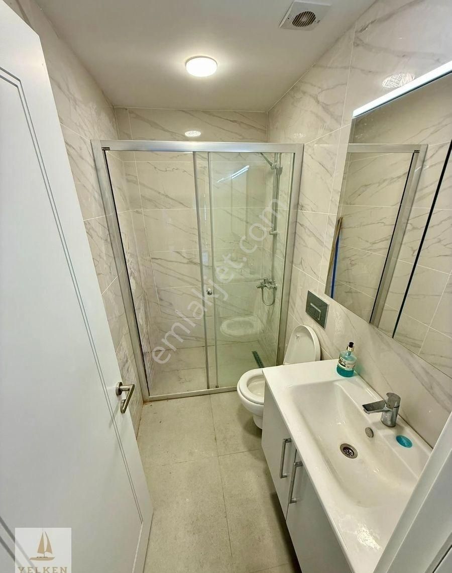 Göztepe'de Bağdat'a Ve Marmaray'a Yakın Balkonlu Sıfır - Görsel 15