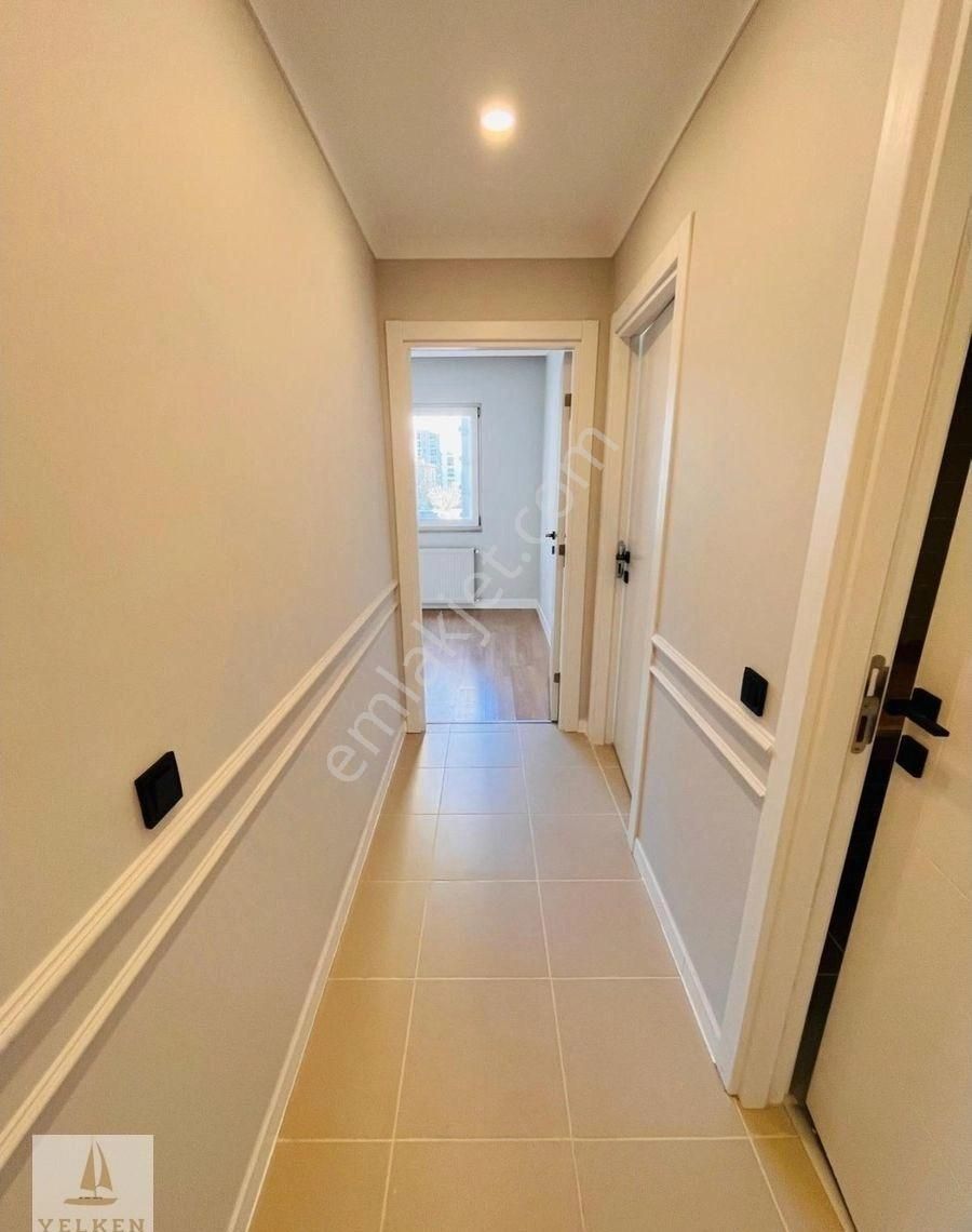 Kozyatağında Minibüs'e Yakın 2+1 Özel Dekorlu Süper Lüks - Görsel 31