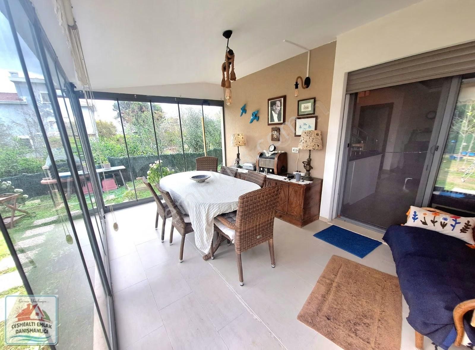 Urla Guvendik Muhteşem Konumda Geniş Bahceli 4+1 Villa - Görsel 7