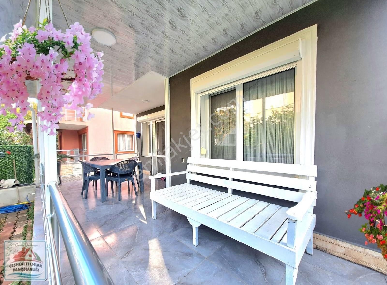 Urla Guvendik Mahallesi 300 M2 İcinde Tam Müstakil Villa - Görsel 4