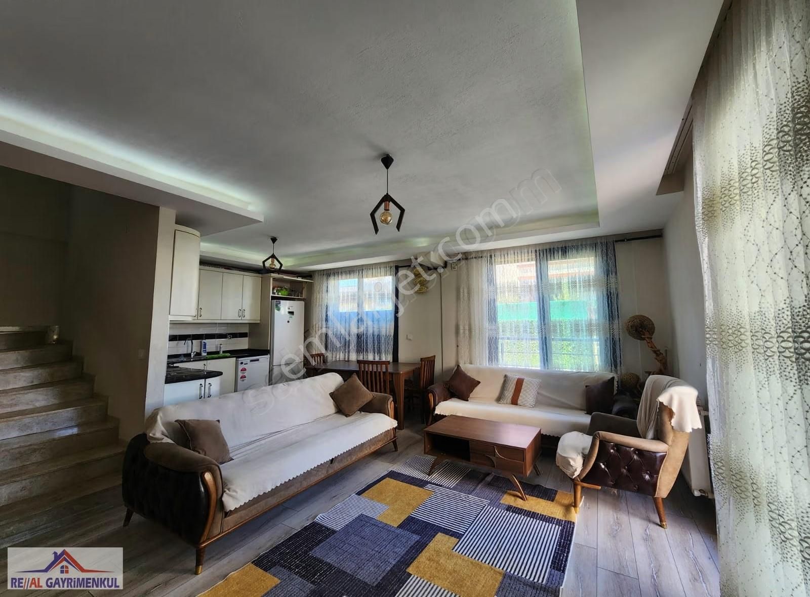 Real Gayrimenkul'den Barbaros'da Açık Mutfak 2+1 Eşyalı Villa - Görsel 16