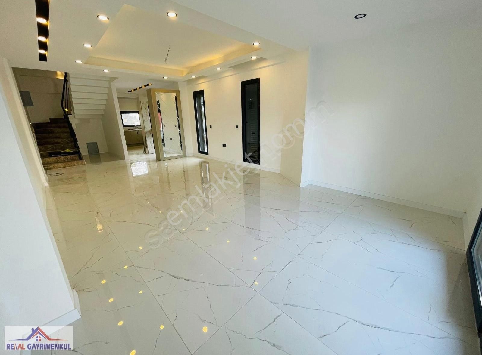 Real'den Cüneytbey Mah. 85 M2 Taban Oturumlu Lüx Villa - Görsel 5