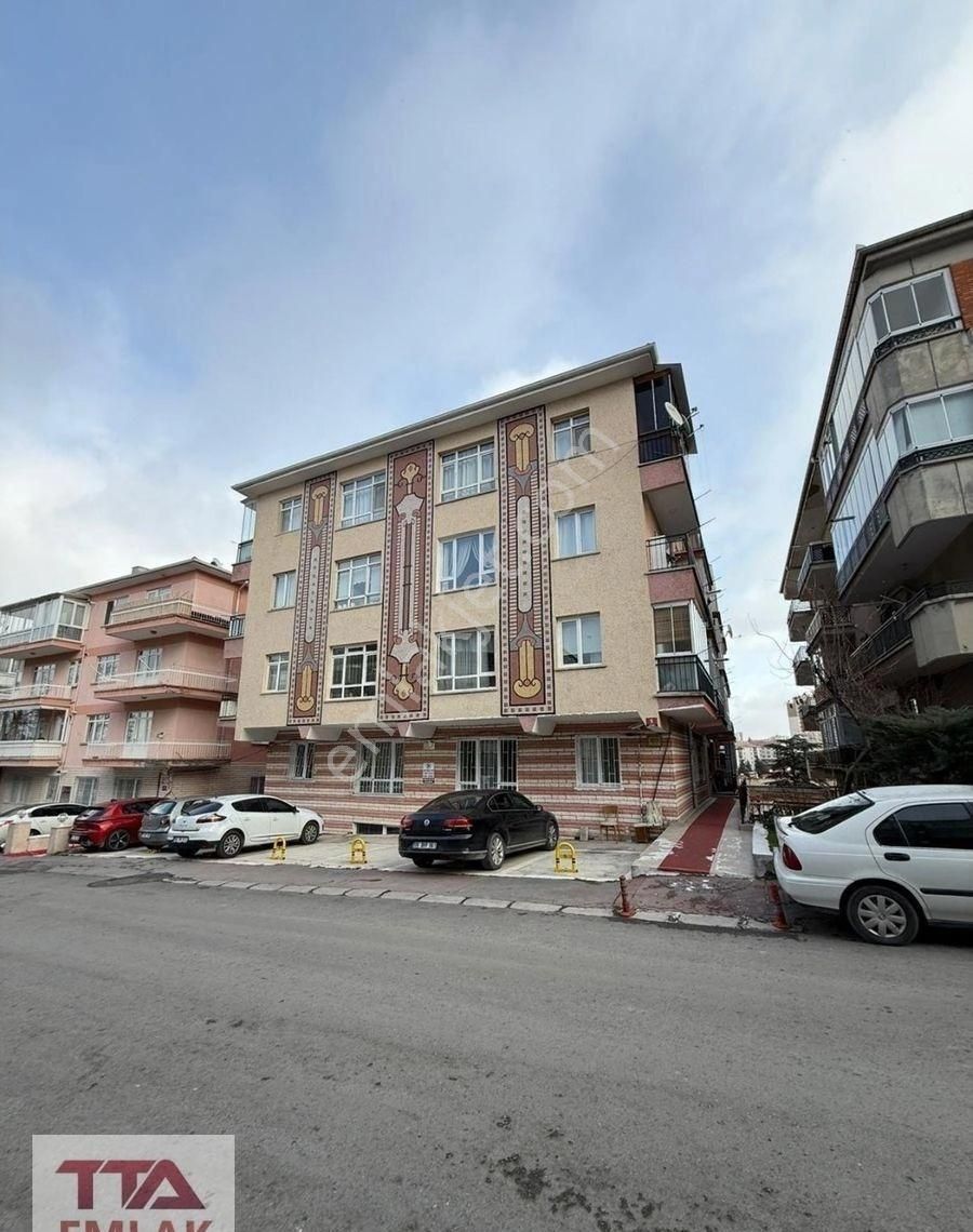 İlkadım Mh. Name Sokak' Ta Bahçe Katı, 3+1, Kombili, Evcil Hayvan Bakmaya Müsait, Kiralık Daire - Görsel 8