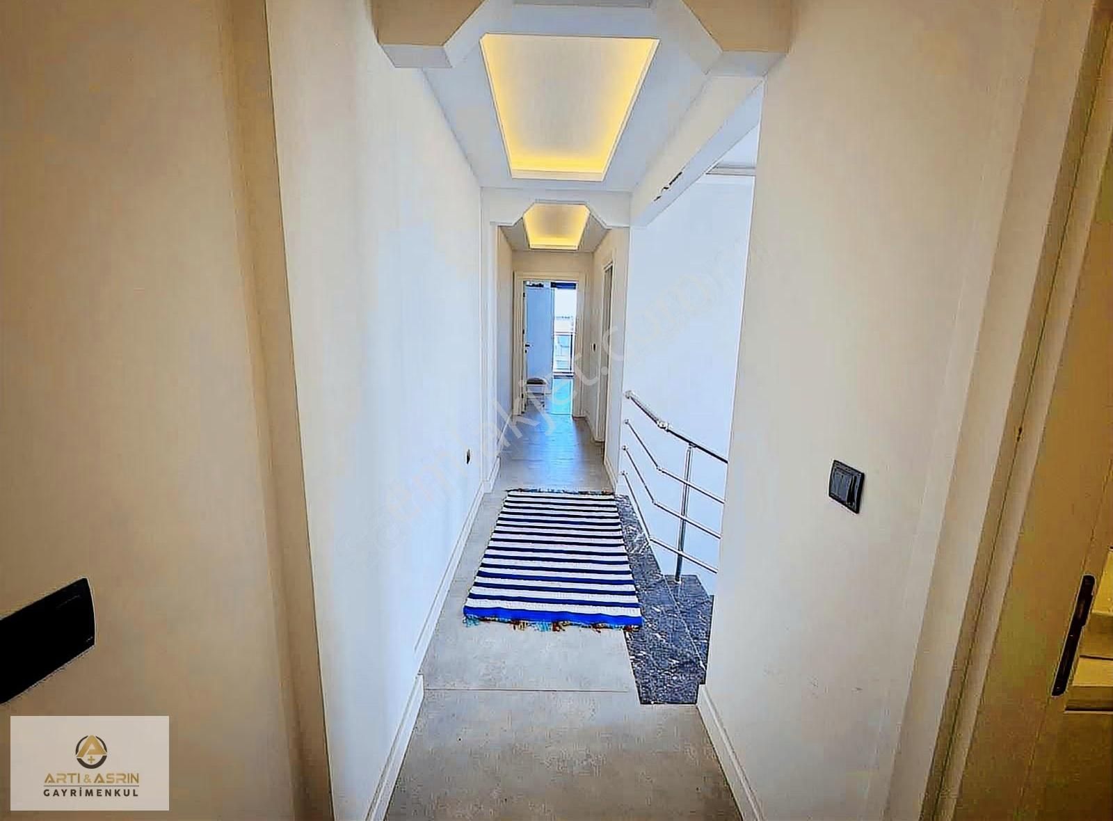 Kuşadası Soğucak Mah Deniz Manzaralı Özel Havuzlu Villa - Görsel 3