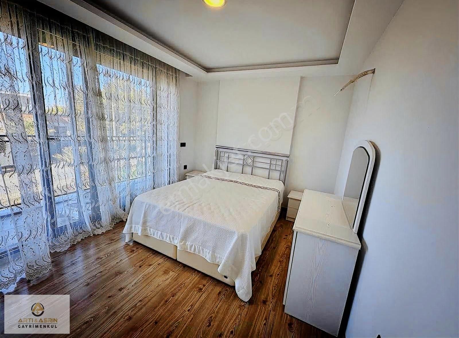 Kuşadası Soğucak Mah Deniz Manzaralı Özel Havuzlu Villa - Görsel 7