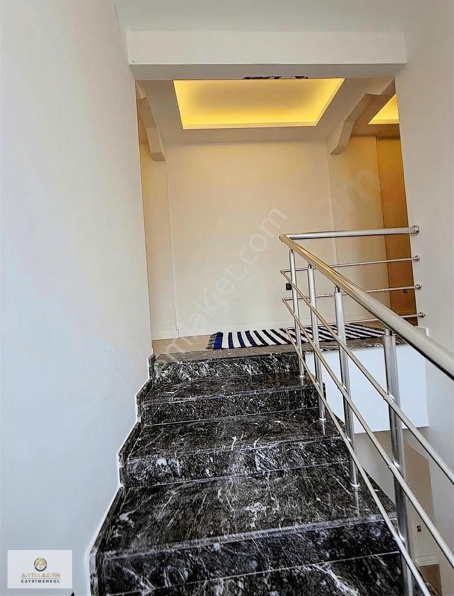 Kuşadası Soğucak Mah Deniz Manzaralı Özel Havuzlu Villa - Görsel 11