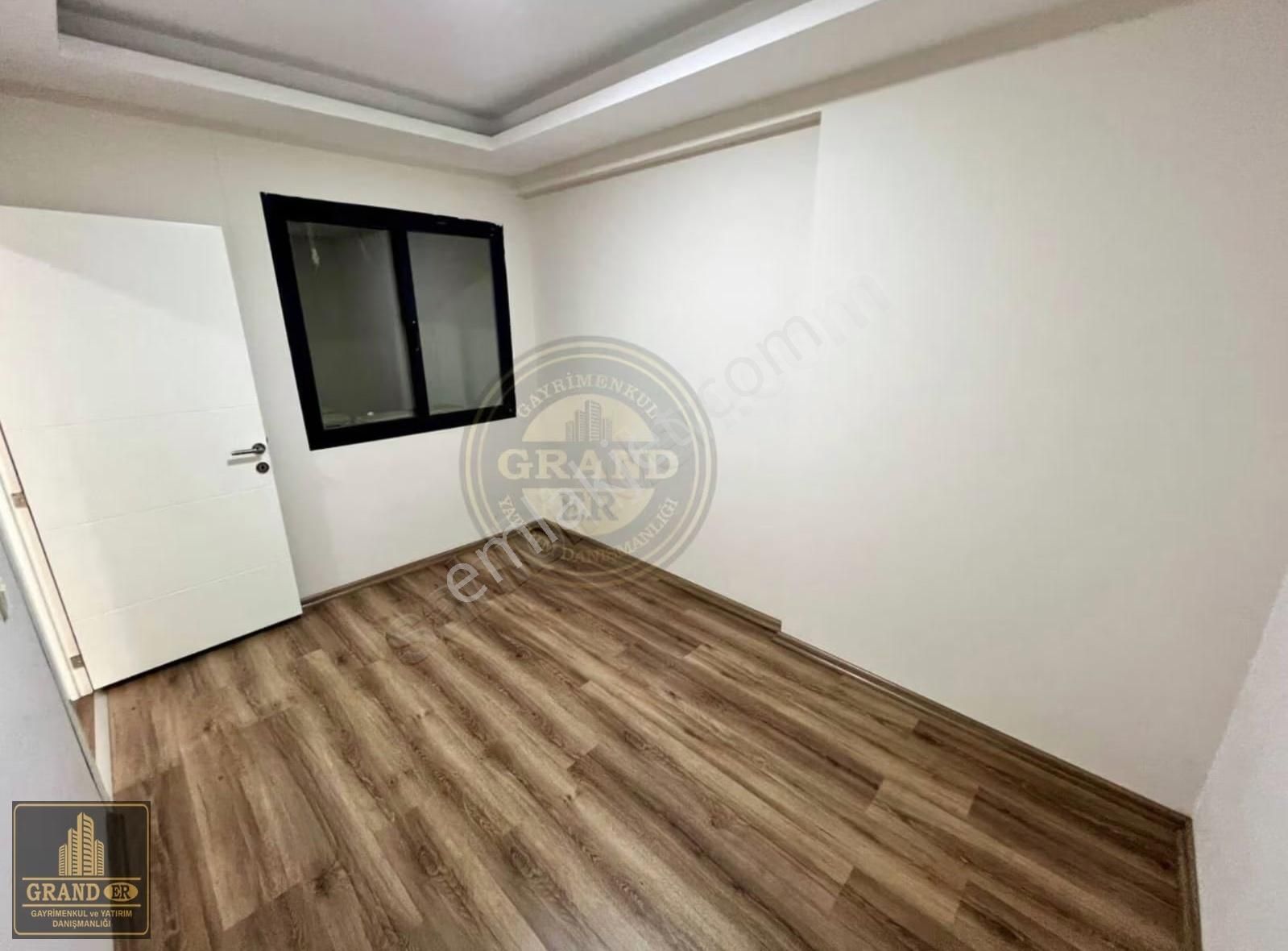 Akdeniz İhsaniye Mah De Eşyalı Geniş Kiralık 1+1 Ofis - Görsel 6
