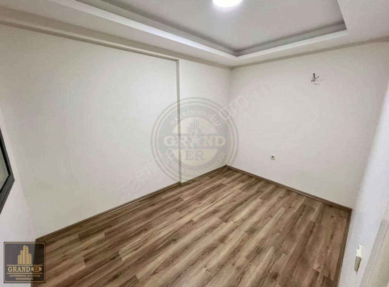 Akdeniz İhsaniye Mah De Eşyalı Geniş Kiralık 1+1 Ofis - Görsel 7