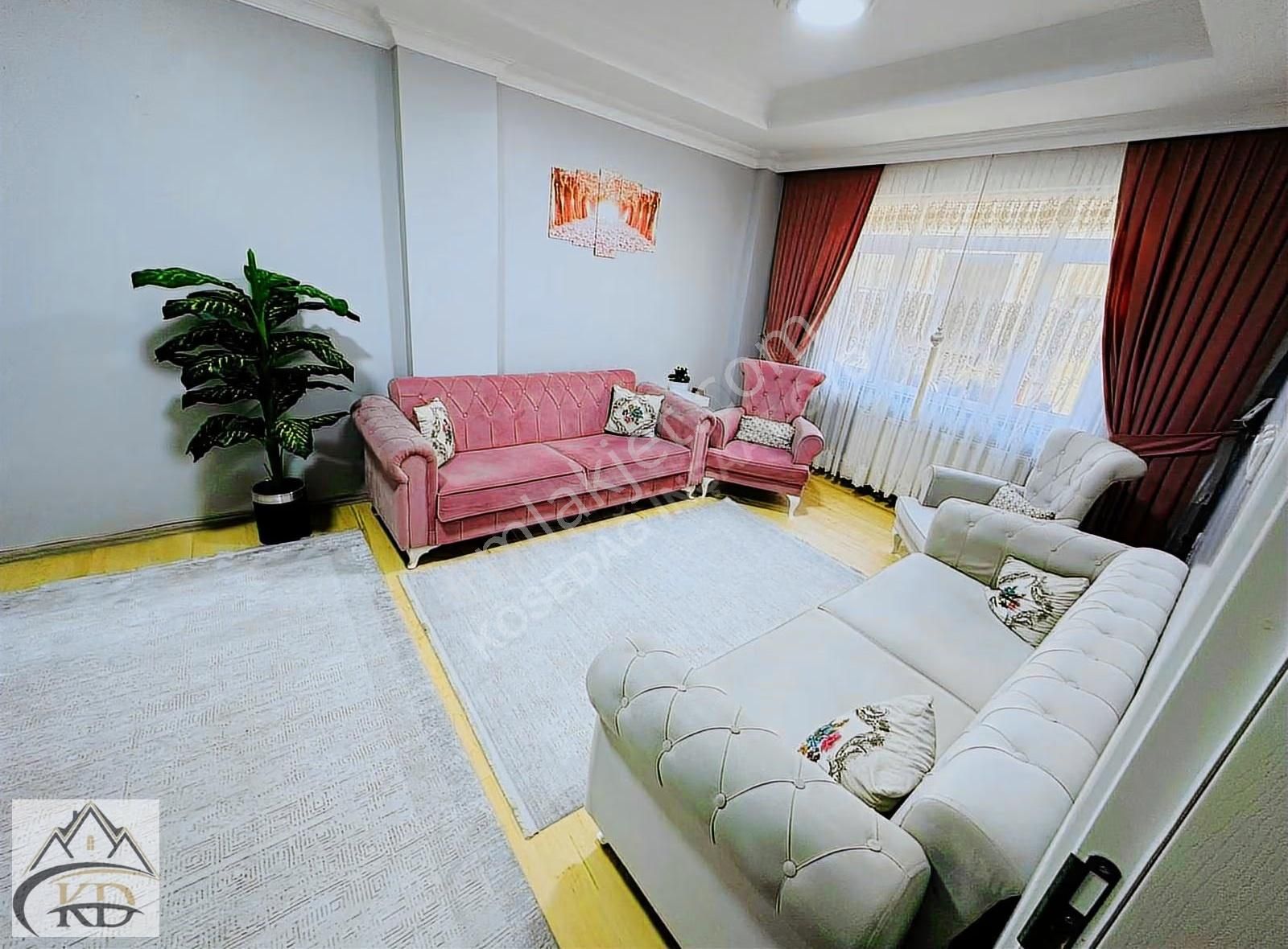 Kösedağ İnş. İsmetpaşa Mah. Satılık 2+1 110m2 Yüksek Giriş