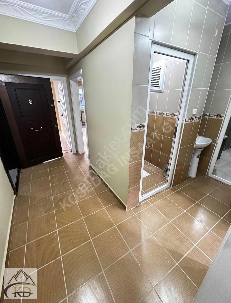 Kösedağ İnş. İsmetpaşa Mah. Masrafsız Satılık 2+1 110m2 2.kat - Görsel 3