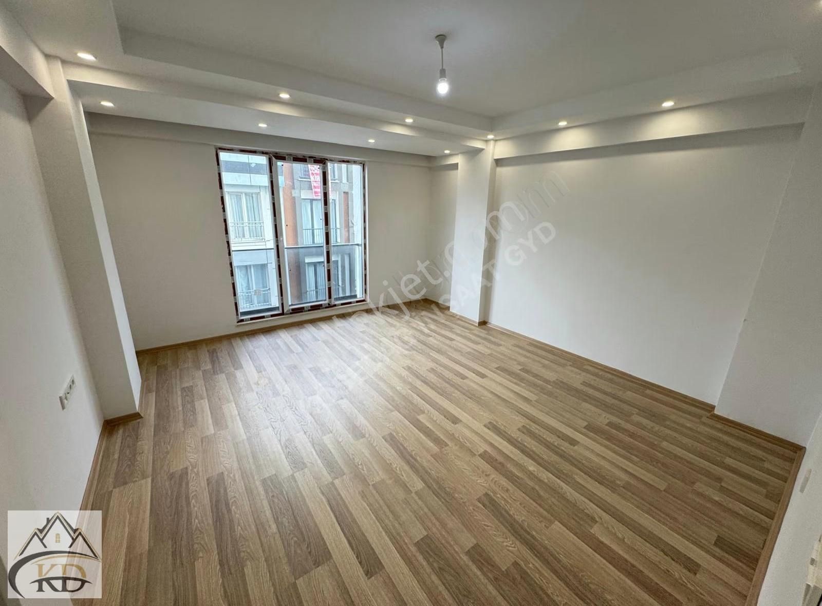 Kösedağ İnş. Cebeci Mah. Satılık Sıfır 3+1 120m2 1.kat