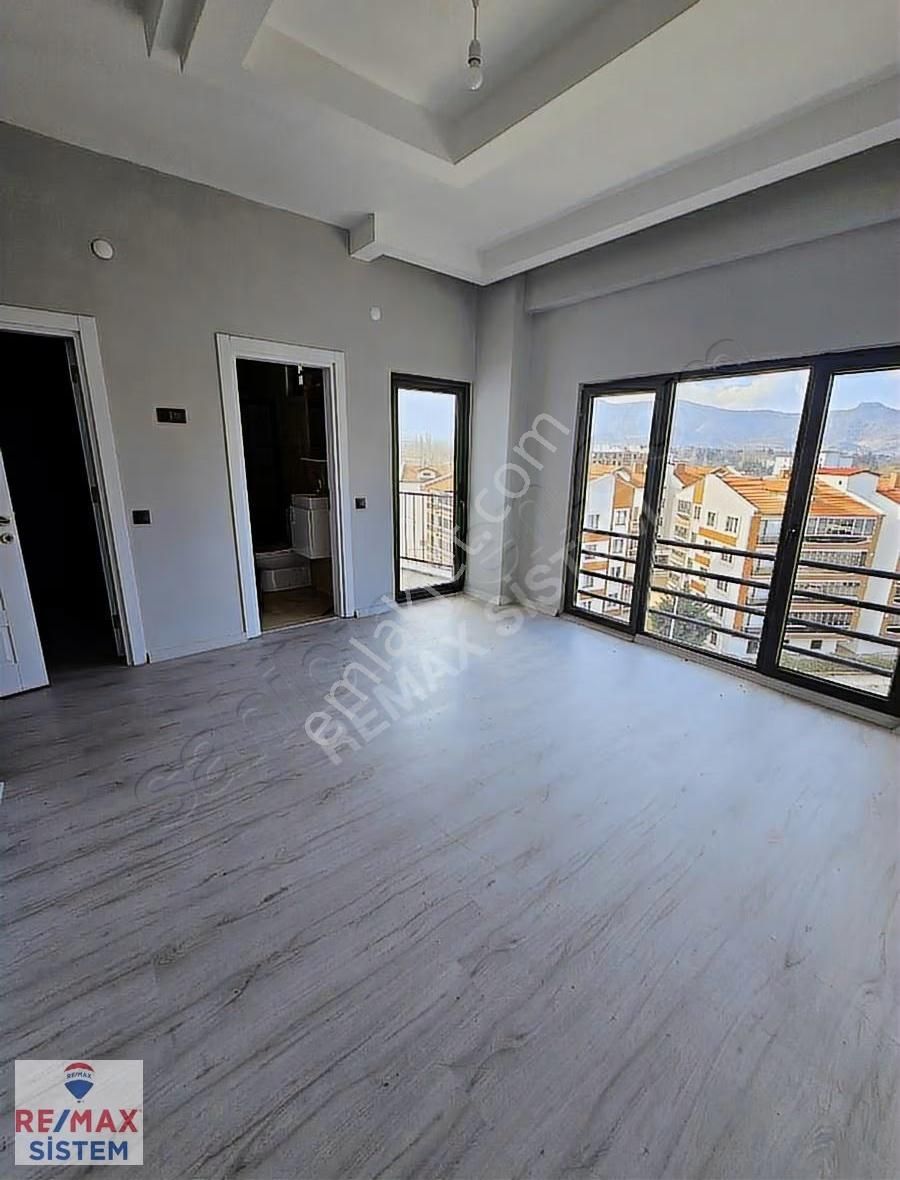 *erkmen Cumhuriyet Mah. Satılık 4+1 Geniş Teraslı Daire* - Görsel 17