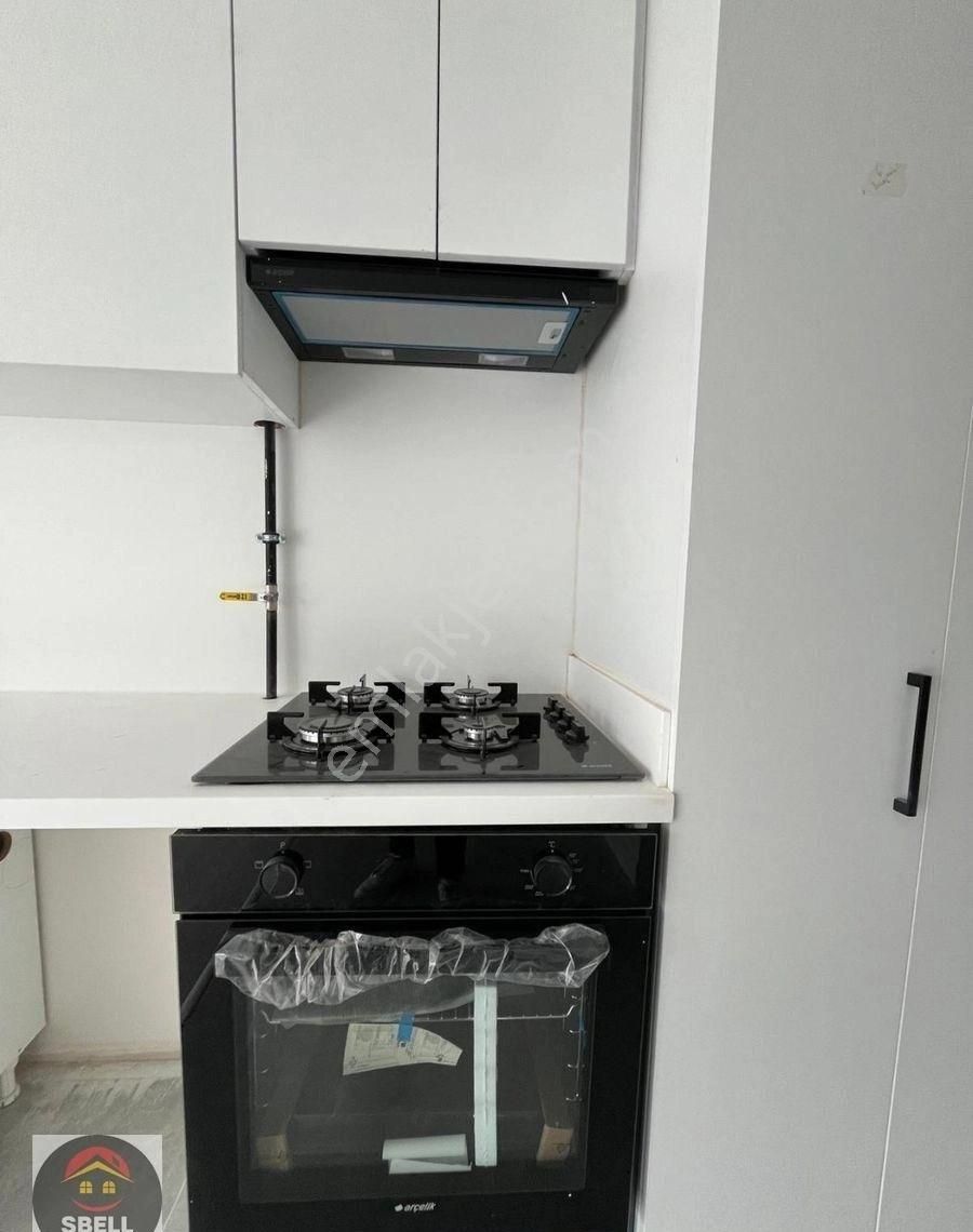 Sbell'den 7.cadde Yakını Yeni Binada 2.katta Ön Cephede Lüks 1+1 - Görsel 18