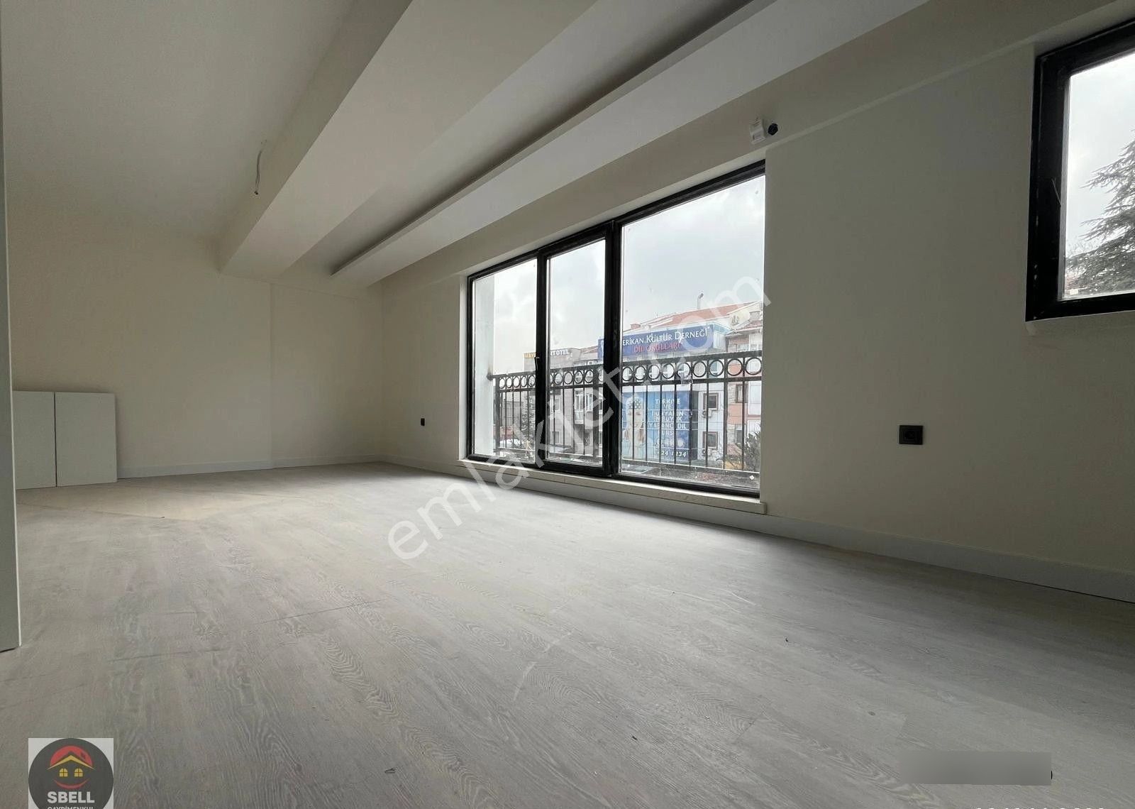 Sbell'den 7.cadde Yakını Yeni Binada 2.katta Ön Cephede Lüks 1+1 - Görsel 5