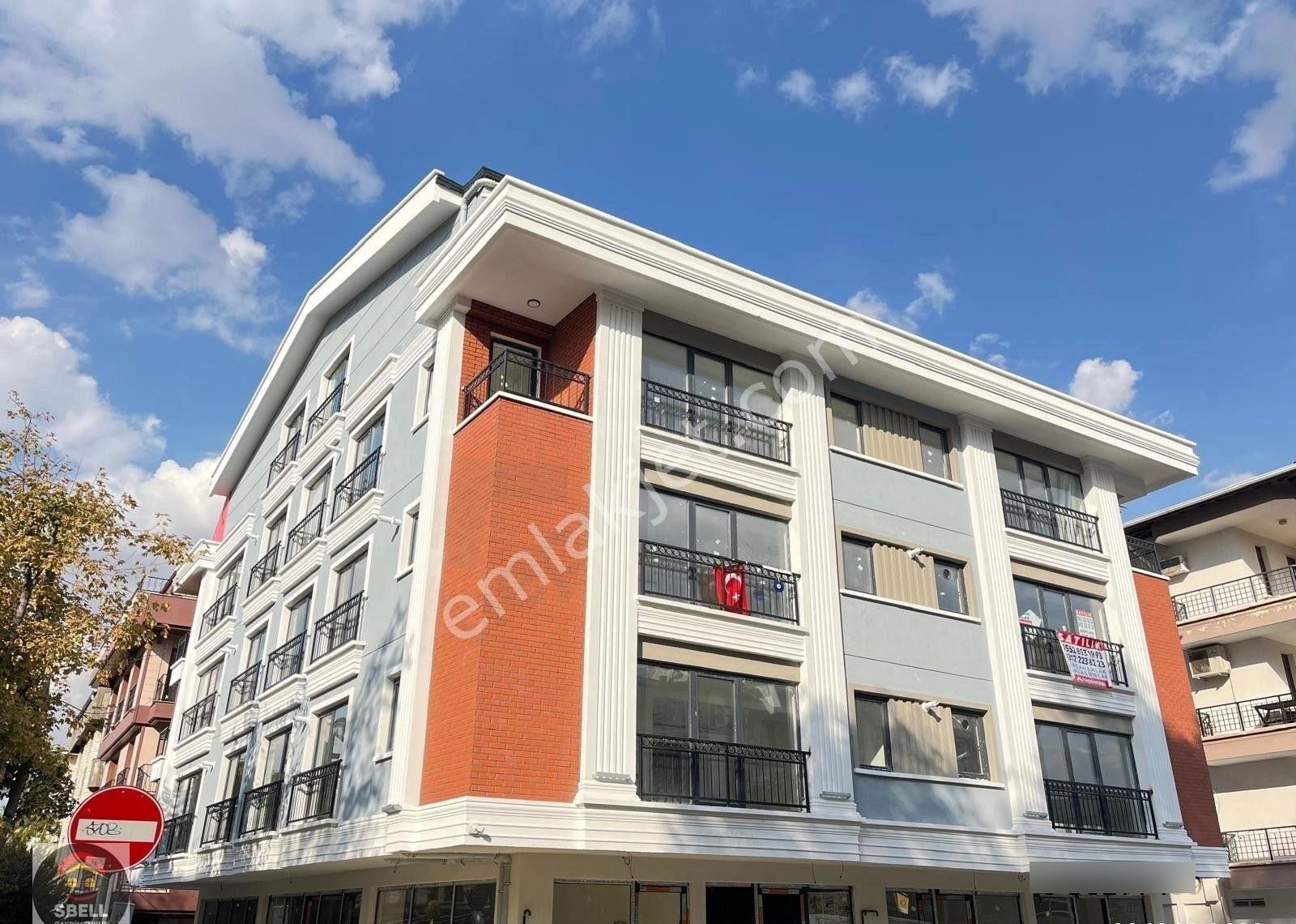 Sbell'den 7.cadde Yakını Yeni Binada 2.katta Ön Cephede Lüks 1+1 - Görsel 12