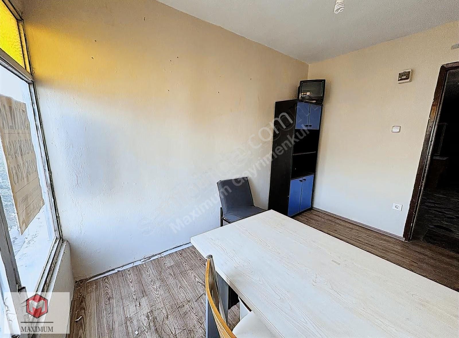 B.köy/cevizlik'te Karaca İş Merkezi'nde Ön Cephe 11 M2 Ofis - Görsel 3