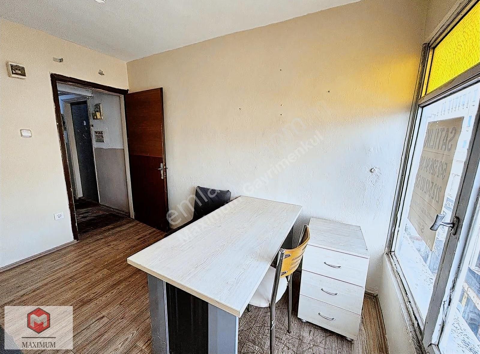 B.köy/cevizlik'te Karaca İş Merkezi'nde Ön Cephe 11 M2 Ofis - Görsel 6