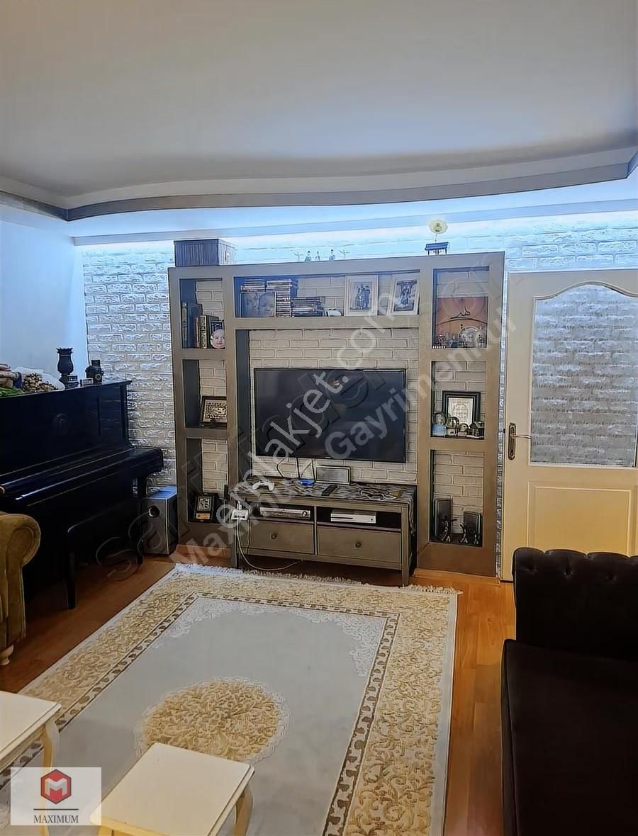 Başakşehir Başakpazar Karşısı Piramit Çarşı Yanı 3+1 Full Yapılı - Görsel 2