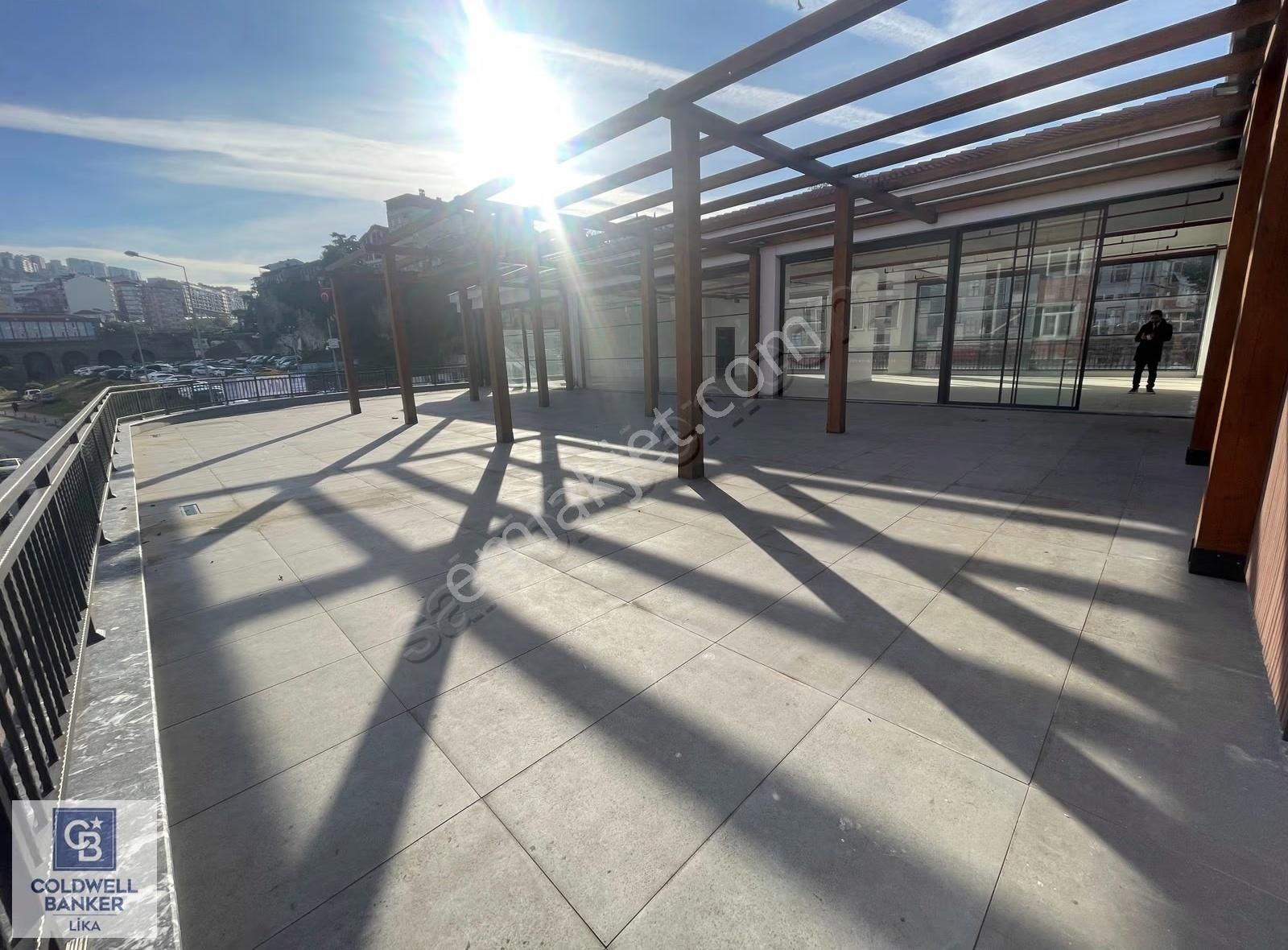 Cb Lika'dan İşlek Lokasyonda Kiralık Dükkan - Görsel 23