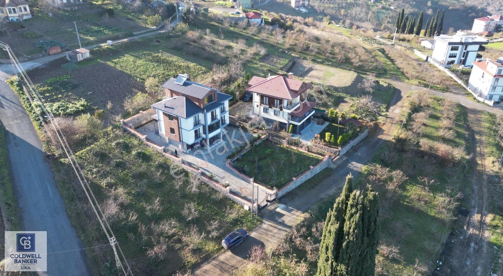 Akyazı'da Denizle Manzaralı Sıfır Satılık Villa - Görsel 11