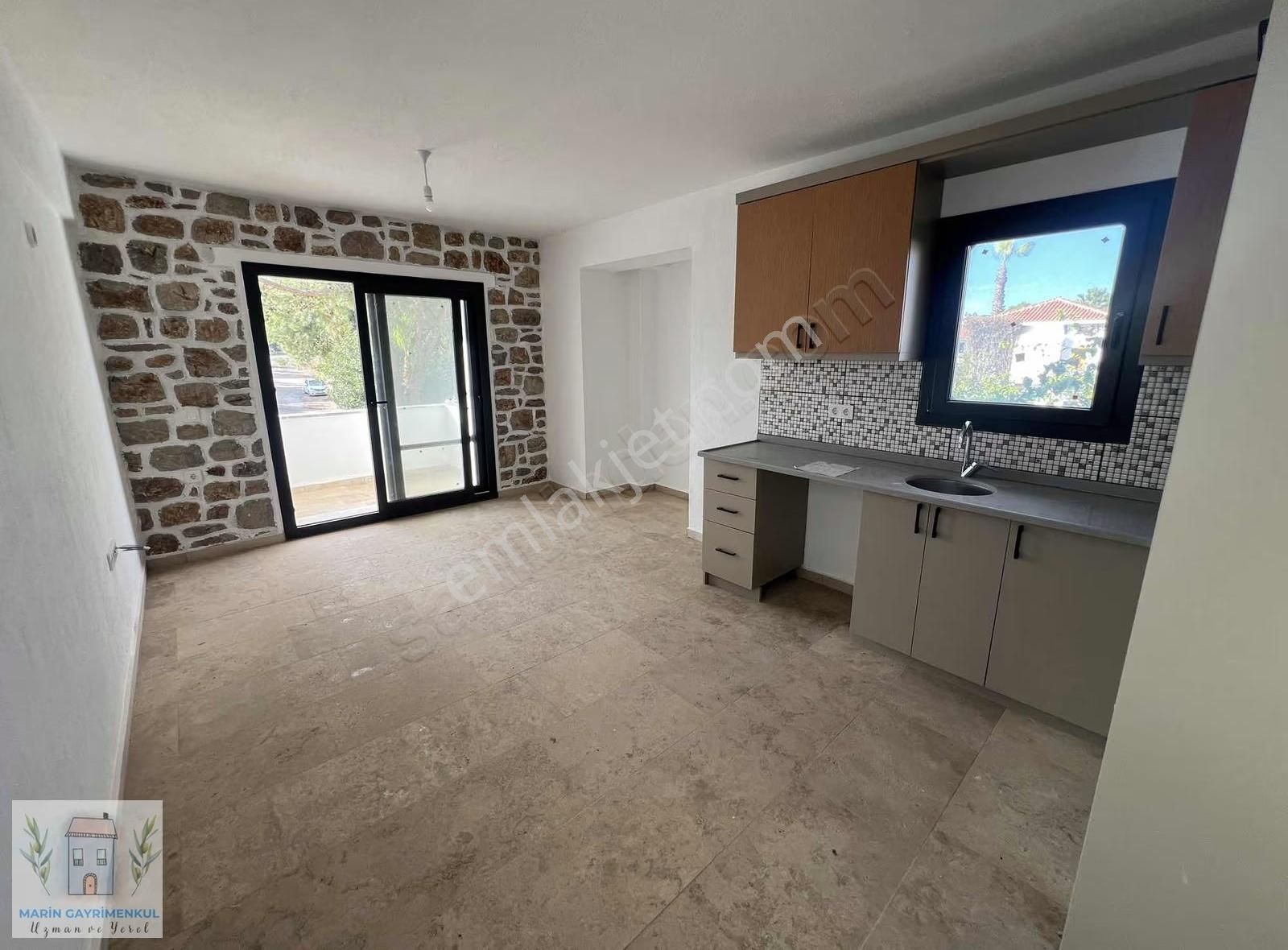 Marinden Datça Merkezde Nezih Mevkiide 4/1 Paylı 1+1 Daire - Görsel 11