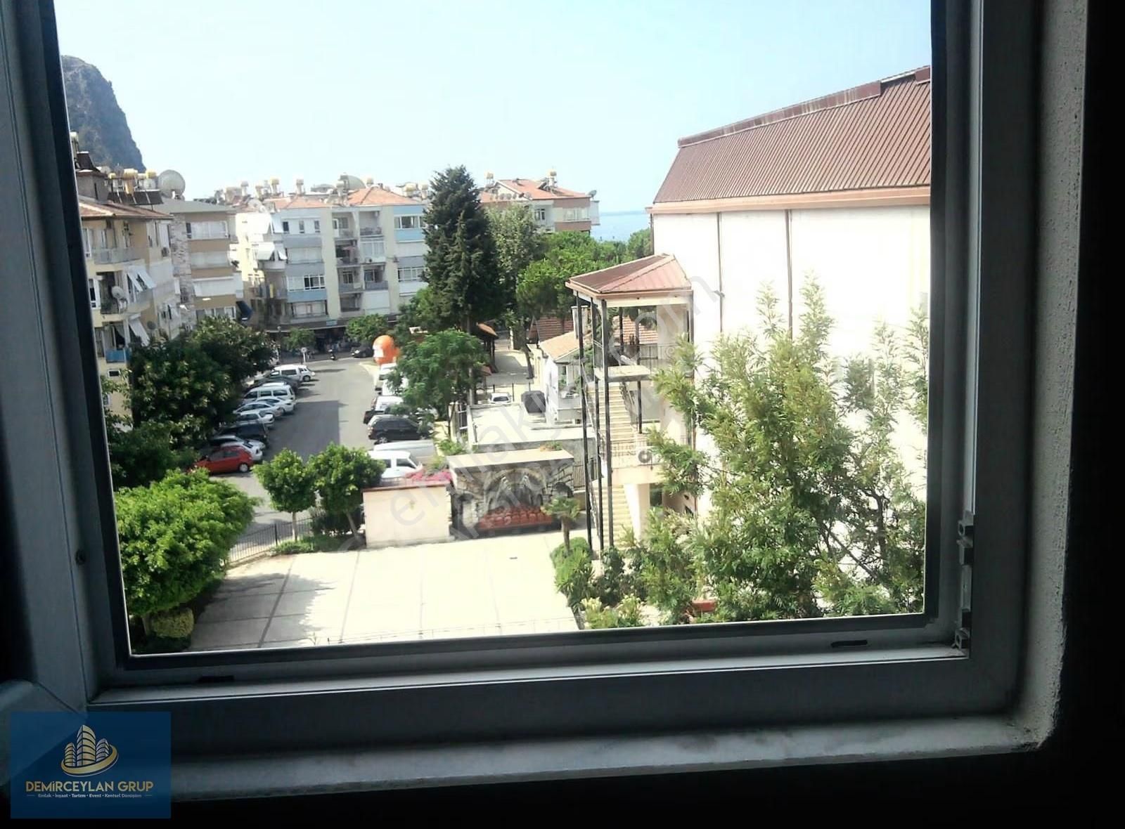Damlataş Kale Manzaralı Daire - Görsel 26
