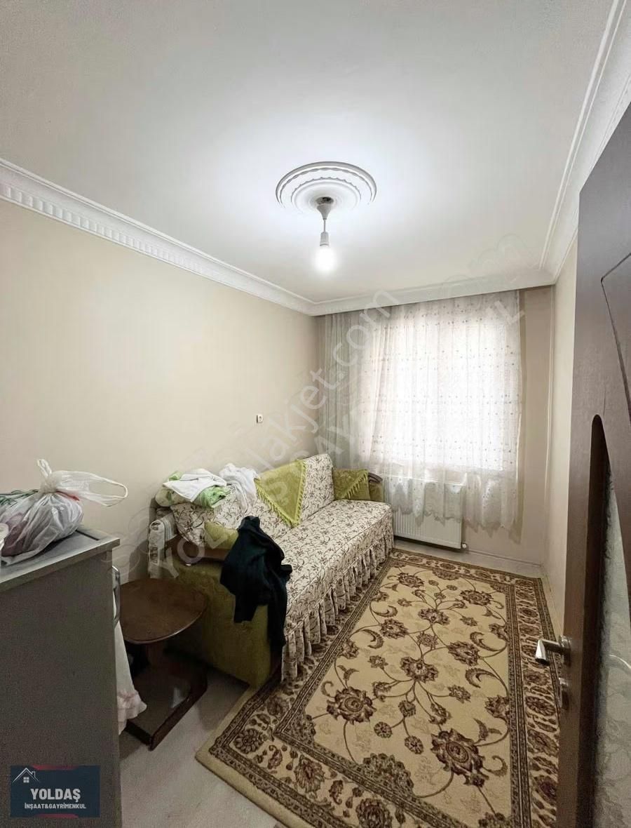 Yoldaş İnş Satılık 3+1 12 Yaşında 125 M2 2.kat Daire - Görsel 5