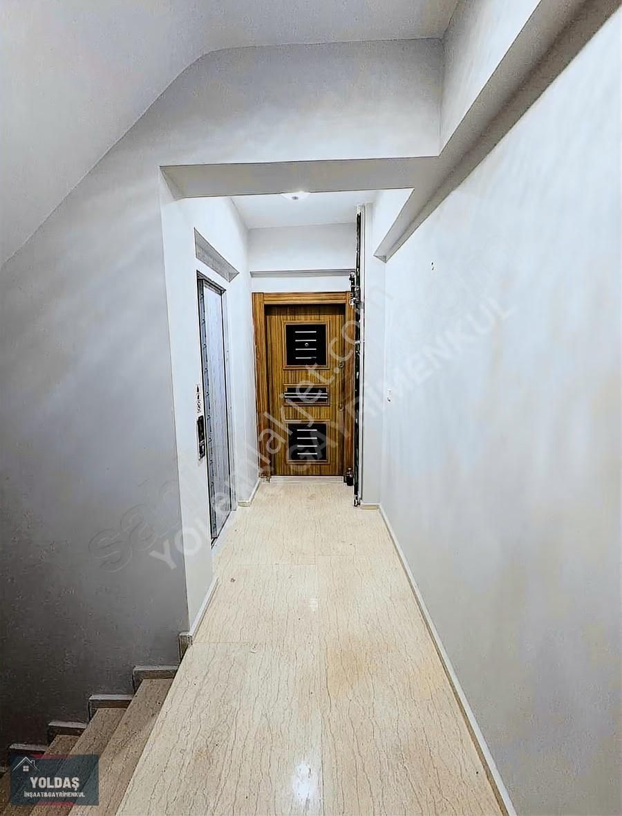 Yoldaş İnş Satılık 2+1 95 M2 3.kat Asansörlü Sıfır Daire - Görsel 22