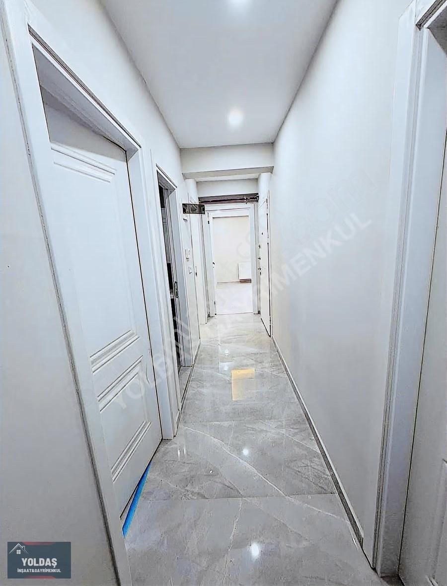 Yoldaş İnş Satılık 2+1 95 M2 3.kat Asansörlü Sıfır Daire - Görsel 15