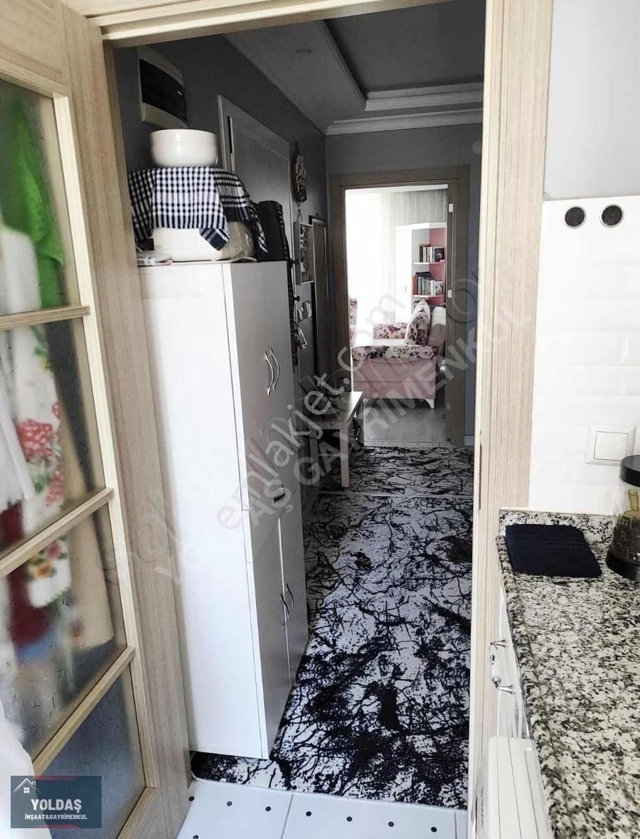 Yoldaş İnş Acil Satılık 2+1 85 M2 1.kat 5 Yaşında Daire - Görsel 15