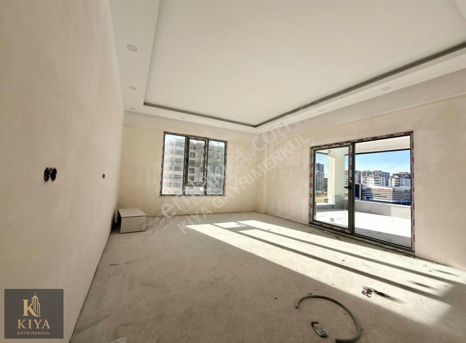 Yeni Mevzuat Geniş Sıfır 3.5+1 Şehir Manzaralı - Görsel 4