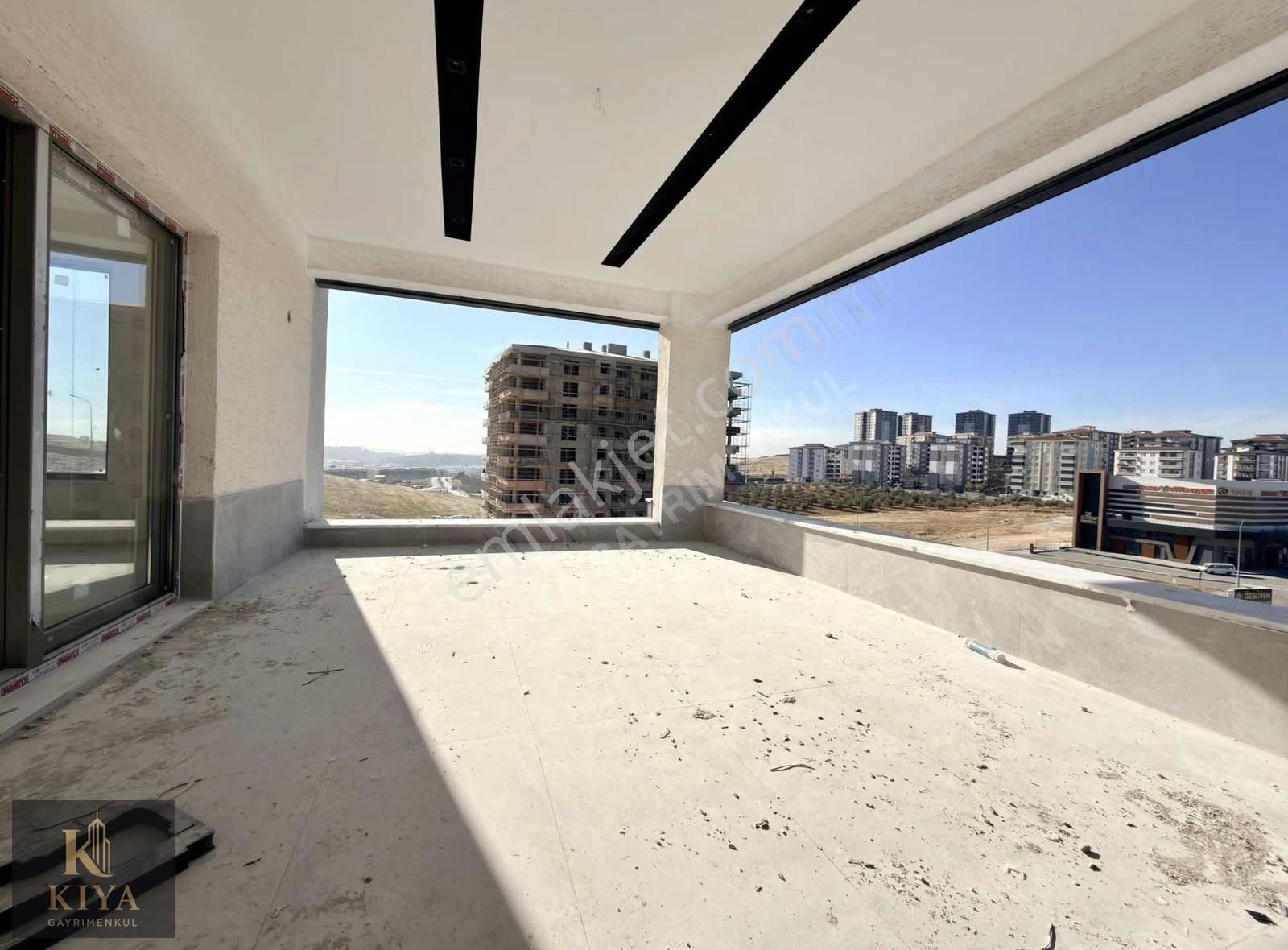 Yeni Mevzuat Geniş Sıfır 3.5+1 Şehir Manzaralı
