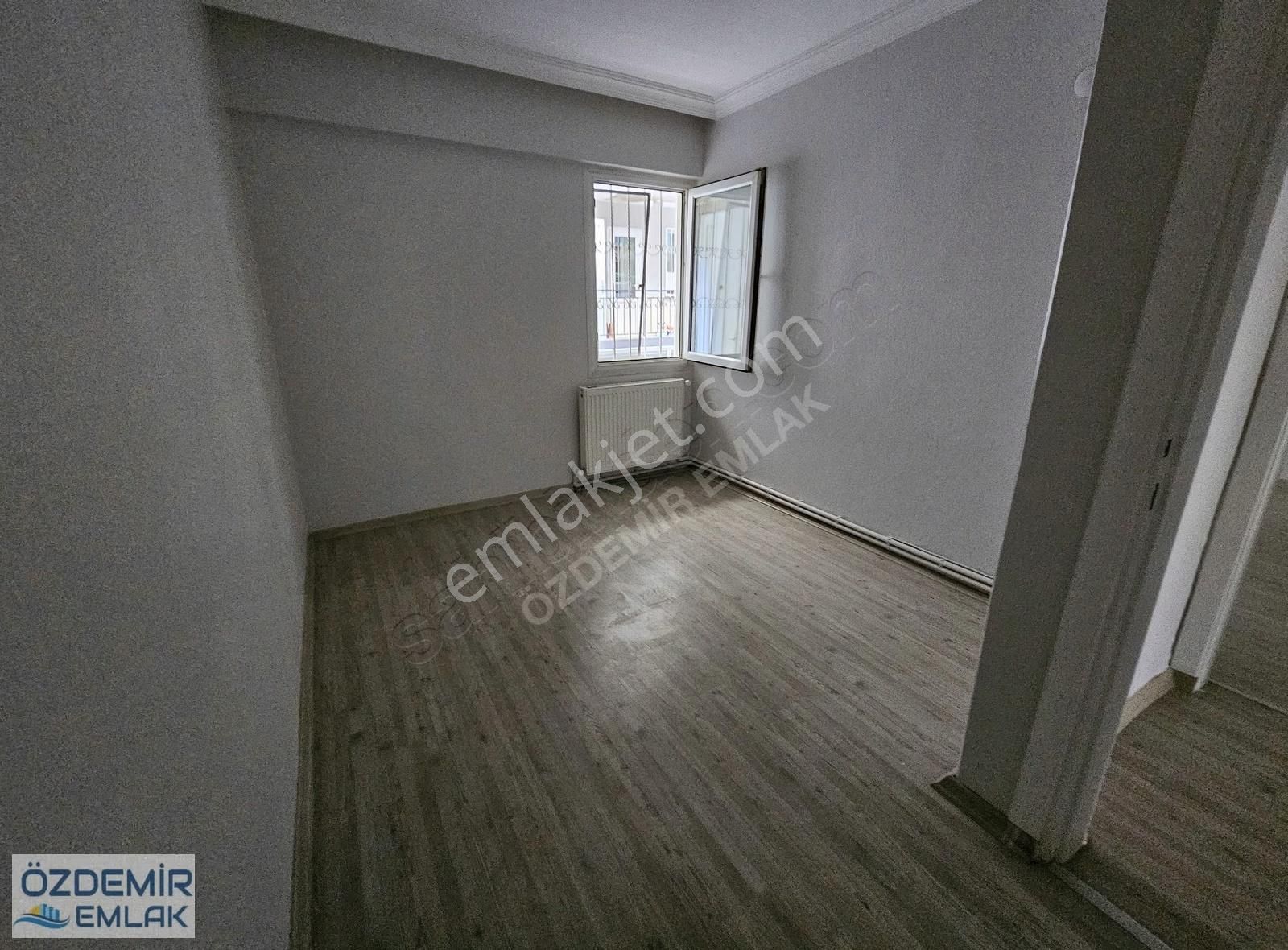 Özdemir Emlaktan Merkezde Kilerli Kiralık 3+1 Ara Kat Daire - Görsel 30