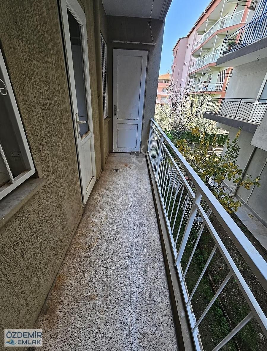 Özdemir Emlaktan Merkezde Kilerli Kiralık 3+1 Ara Kat Daire - Görsel 5