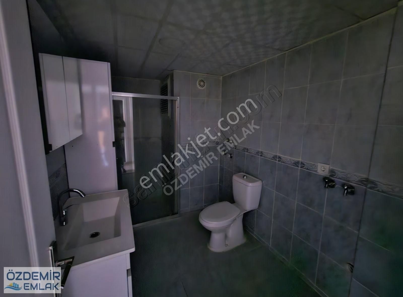 Özdemir Emlaktan Merkezde Kilerli Kiralık 3+1 Ara Kat Daire - Görsel 33