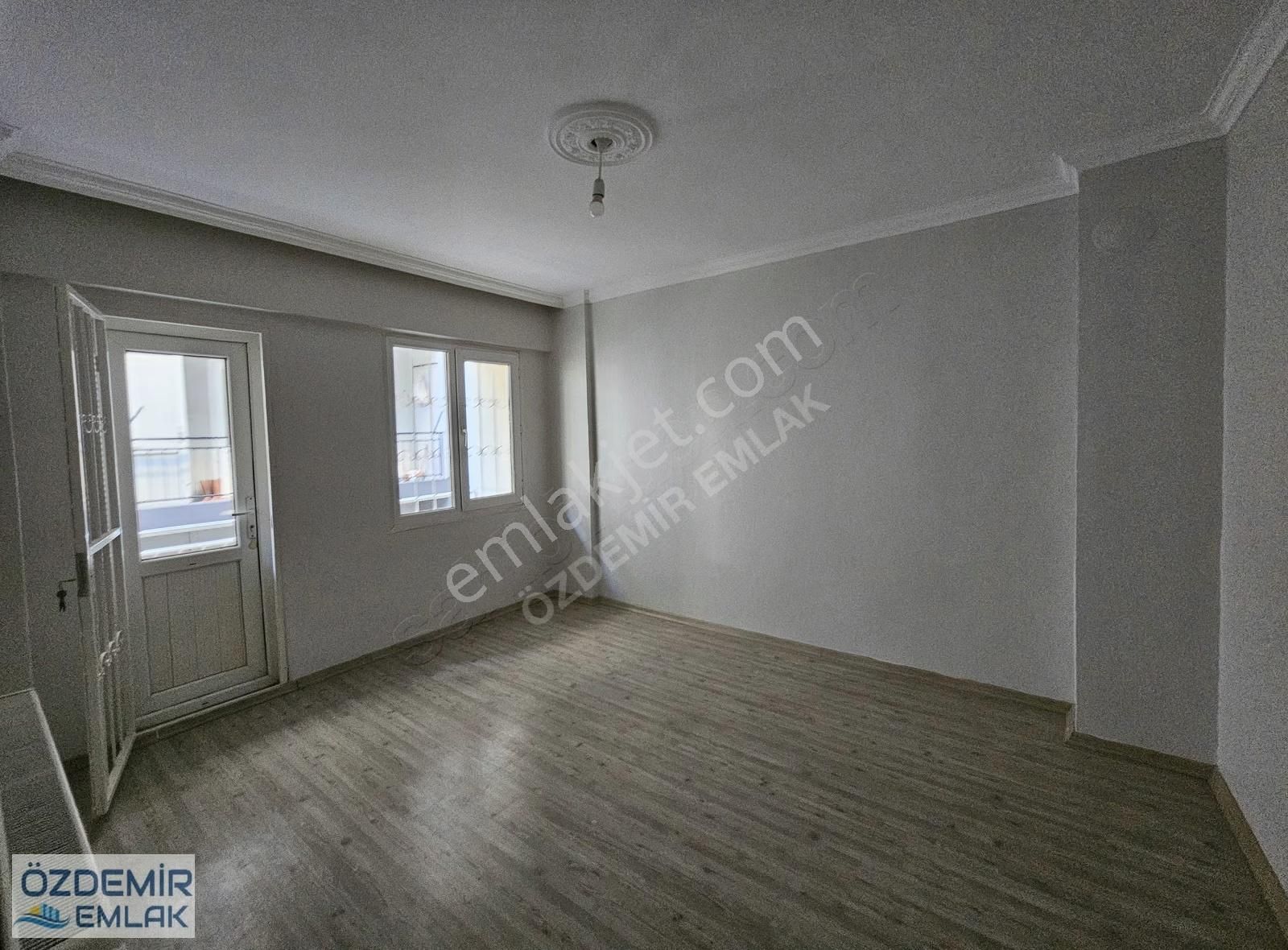 Özdemir Emlaktan Merkezde Kilerli Kiralık 3+1 Ara Kat Daire - Görsel 29