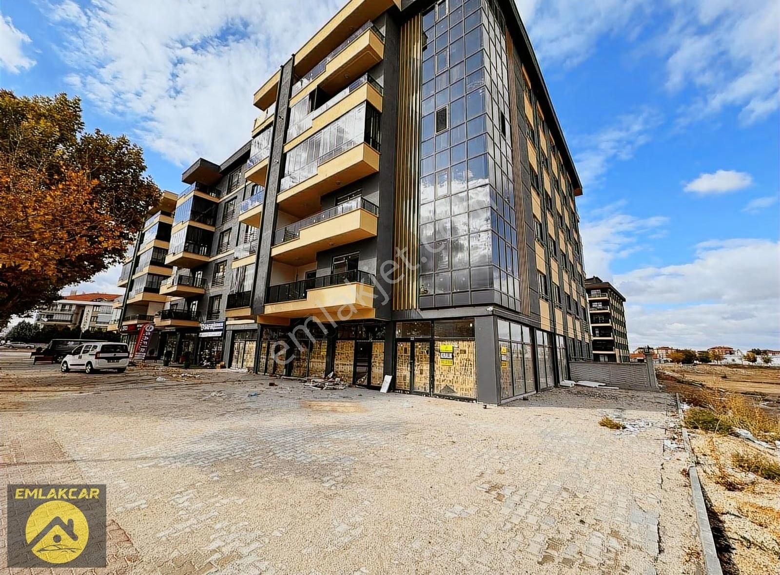 Emlakcar Dan Akabe De Satılık Ultra Lüks 3+1 Daire