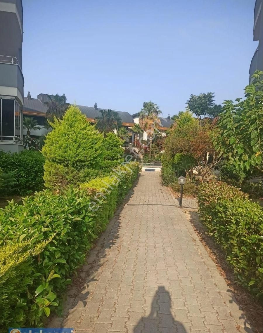 Emlaknomi'den Alanya Avsallarda Denize Sıfır Satılık 2+1 Ara Kat Daire - Görsel 8